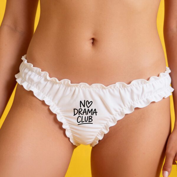 NO DRAMA CLUB - majtki bambusowe - falbanki białe