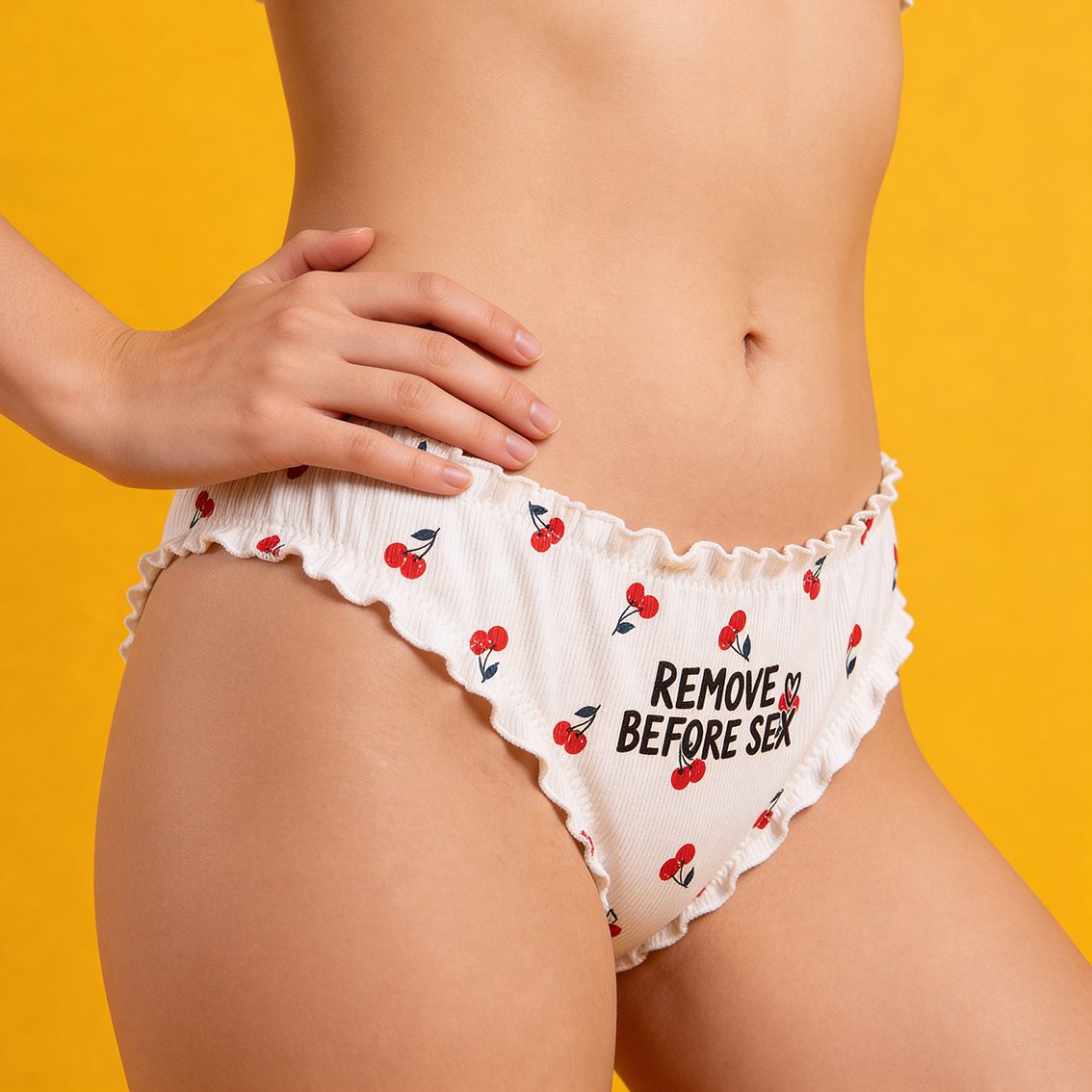 Remove before Sex - majtki bawełniane - falbanki prążek - obrazek 2